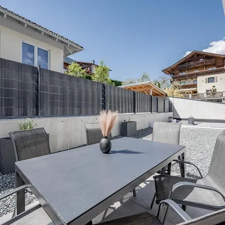 Mountain Moments Apartamento Sautens