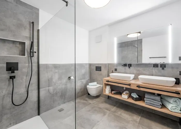 Mountain Moments * Sautens