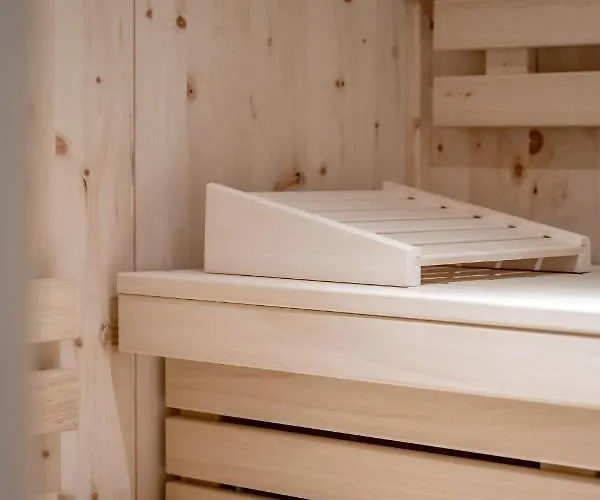 Mountain Moments * Sautens